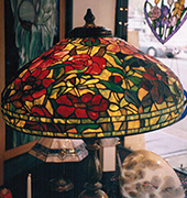 22 inch peony on green background1 — lamps